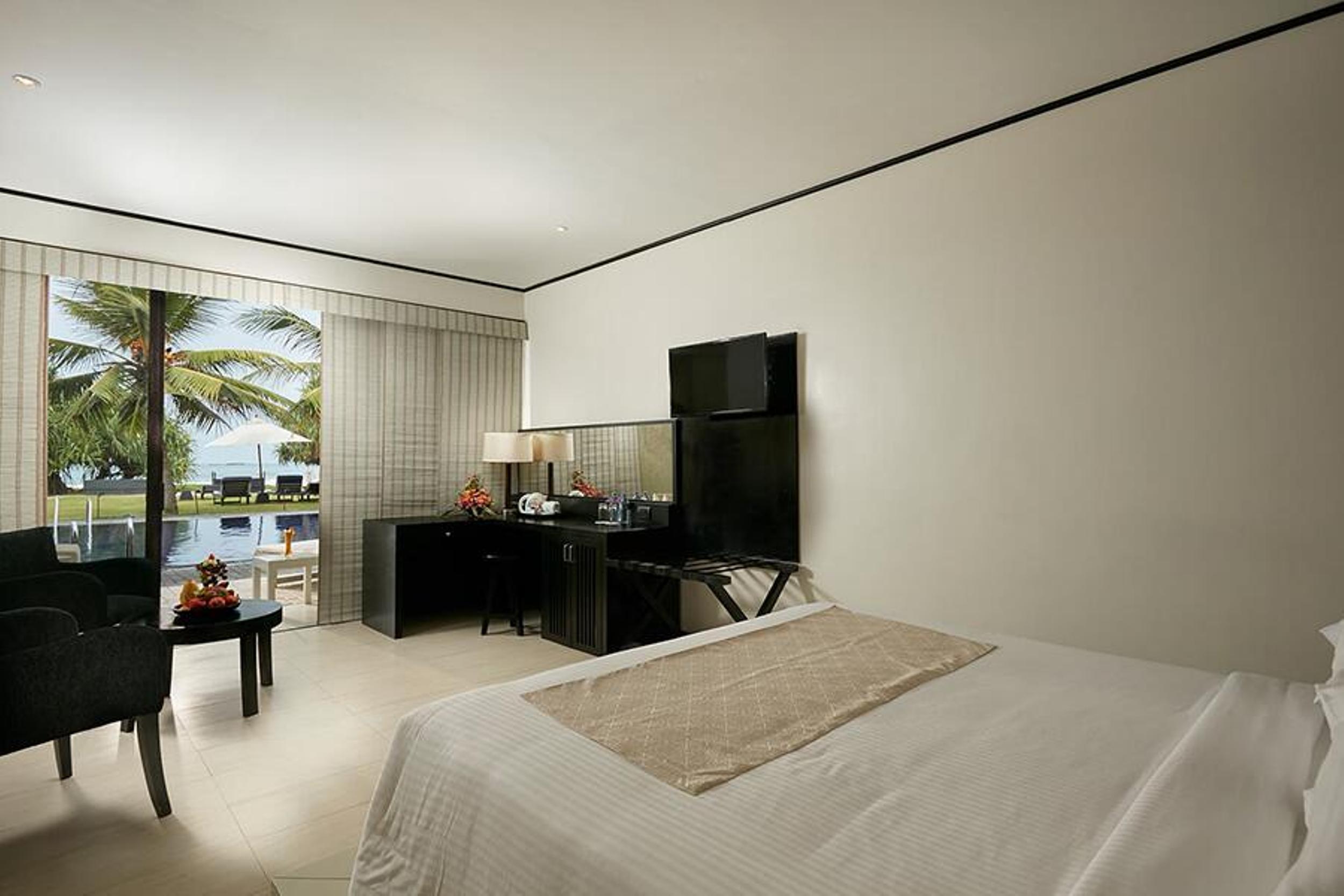Ekho Surf Hotell Bentota Exteriör bild