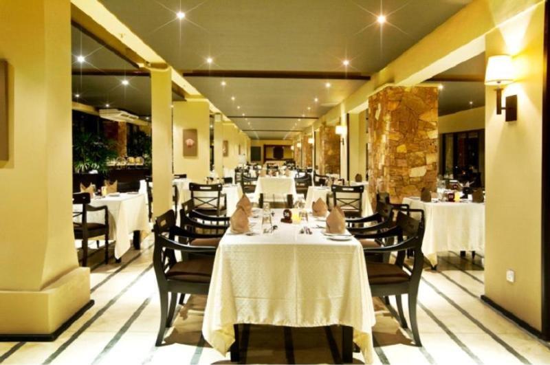 Ekho Surf Hotell Bentota Exteriör bild