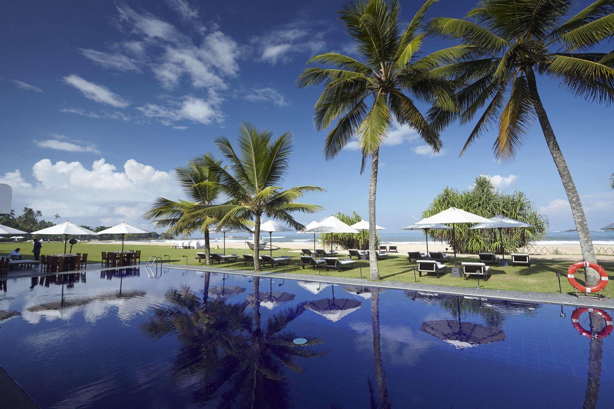Ekho Surf Hotell Bentota Exteriör bild